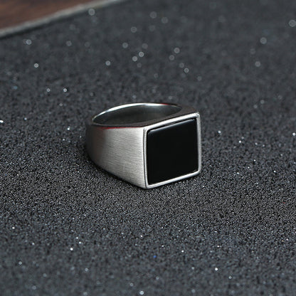 Anillo de acero con geometría para hombre